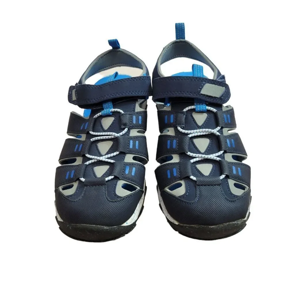 Cat & Jack water shoes 3
